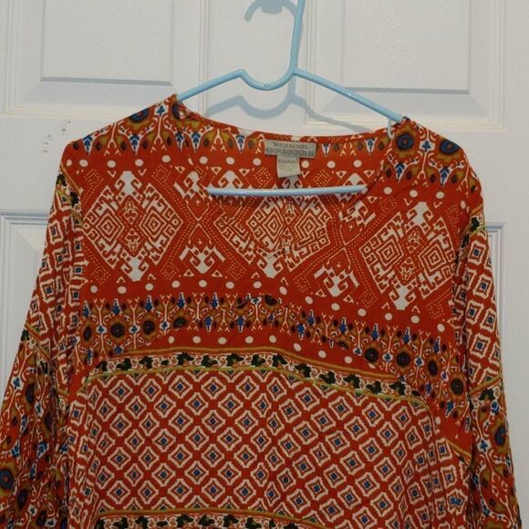 World Market printed top  Sz S / MNWOT - Picture 3 of 5